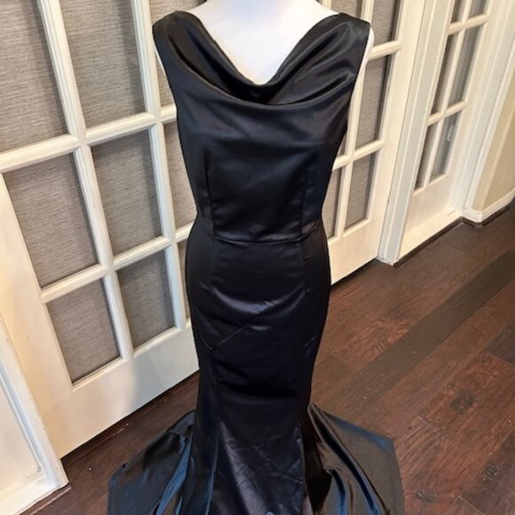 NWT Muxxn Boutique dress, color: black, size M